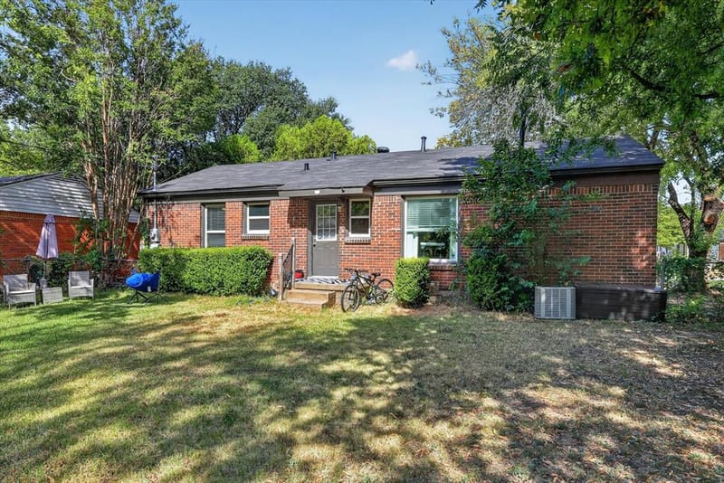 10518 Dawn Drive, Dallas TX 75228 - Photo 21