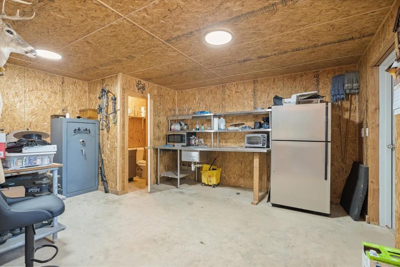 1143 VZ County Road 4602, Ben Wheeler TX 75754 - Photo 36
