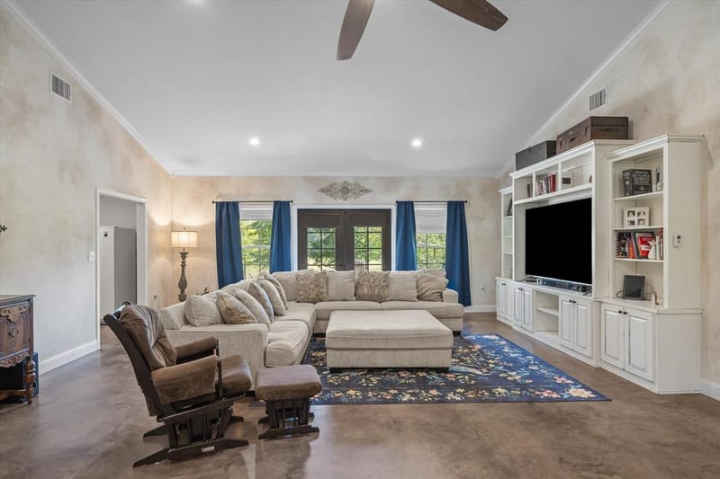 1143 VZ County Road 4602, Ben Wheeler TX 75754 - Photo 10