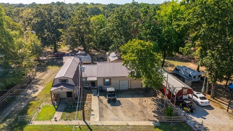 274 Private Road 7717, Emory TX 75440 - Photo 2