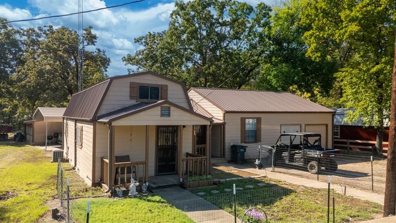 274 Private Road 7717, Emory TX 75440 - Photo 3
