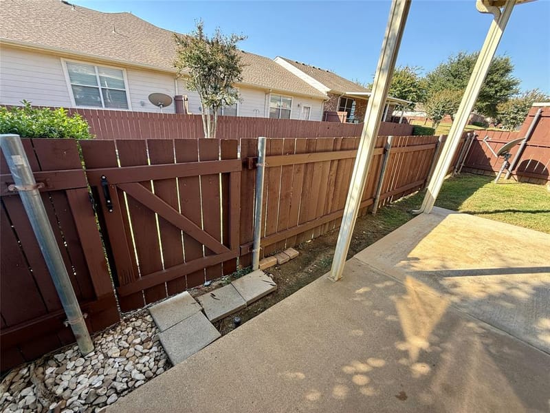 236 Bexar Drive, Lewisville TX 75067 - Photo 34