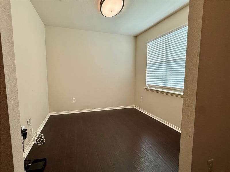 236 Bexar Drive, Lewisville TX 75067 - Photo 8