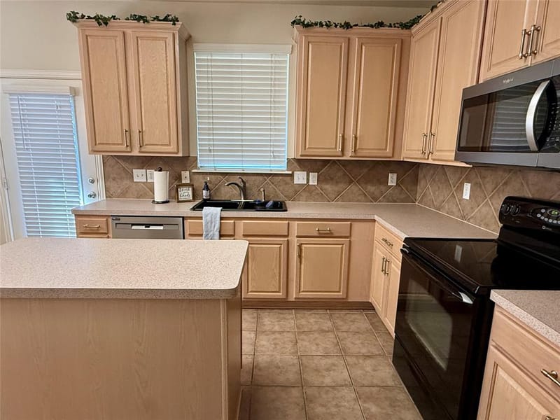 236 Bexar Drive, Lewisville TX 75067 - Photo 21
