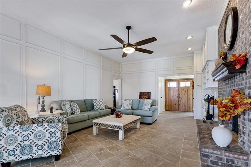 1611 Barclay Drive, Richardson TX 75081 - Photo 2
