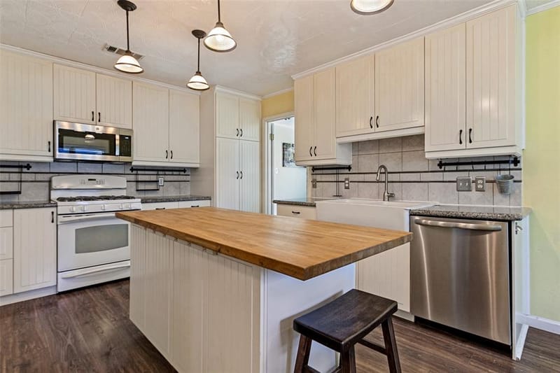 1611 Barclay Drive, Richardson TX 75081 - Photo 8