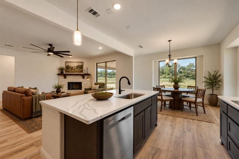 325 Skeen Peak Drive, Springtown TX 76082 - Photo 5