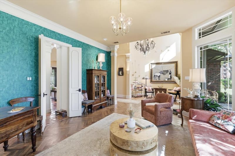 800 Oakwood Court, Highland Village TX 75077 - Photo 7