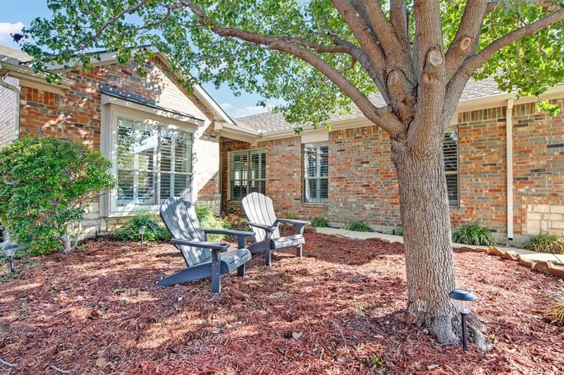 3805 Pineoak Lane, Denton TX 76210 - Photo 2