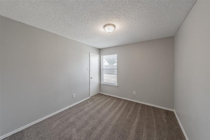 3750 Meadowbrook Drive, Fort Worth TX 76103 - Photo 17
