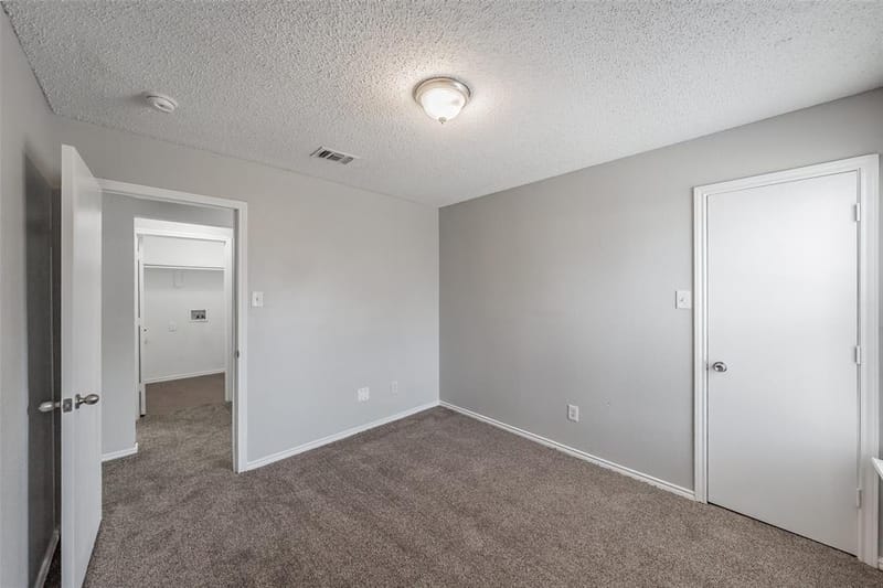 3750 Meadowbrook Drive, Fort Worth TX 76103 - Photo 19