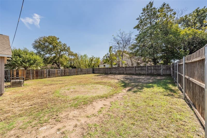 3750 Meadowbrook Drive, Fort Worth TX 76103 - Photo 39