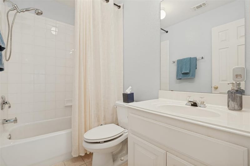 2323 Everton Drive, Arlington TX 76001 - Photo 22