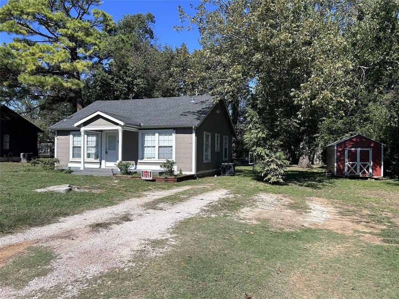 2819 W Elm Street, Denison TX 75020