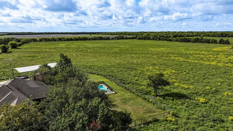 2042 County Road 1072, Greenville TX 75401 - Photo 6
