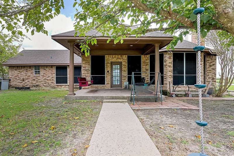 2042 County Road 1072, Greenville TX 75401 - Photo 36