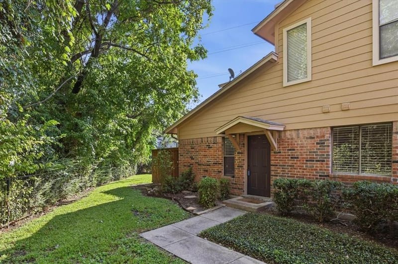 5638 Cedar Creek Drive, Benbrook TX 76109