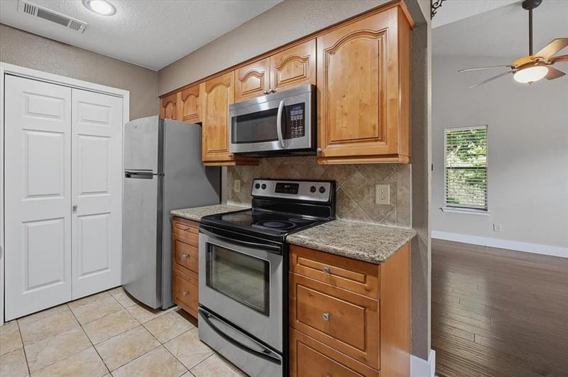 5638 Cedar Creek Drive, Benbrook TX 76109 - Photo 15