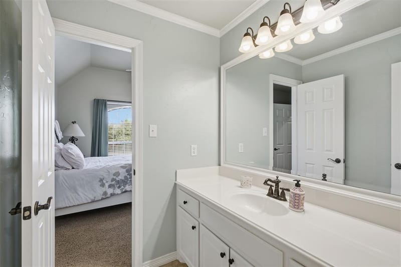 9204 Hailey Court, North Richland Hills TX 76182 - Photo 31