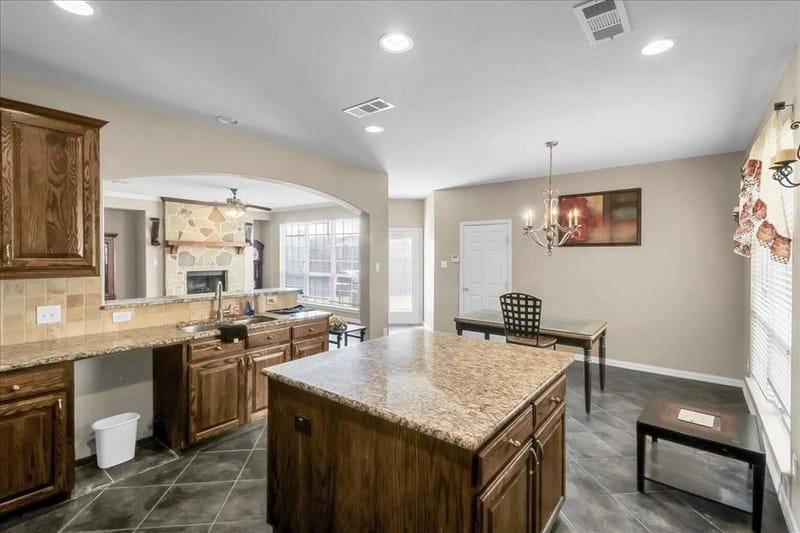 7306 Waterbury Drive, Rowlett TX 75089 - Photo 9