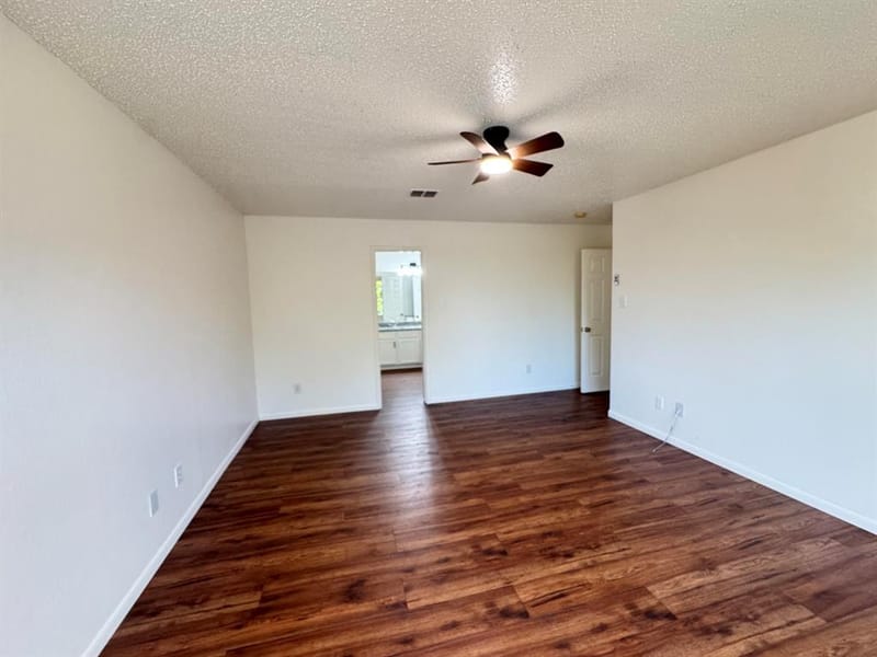 7305 Marsland Lane, Arlington TX 76001 - Photo 23