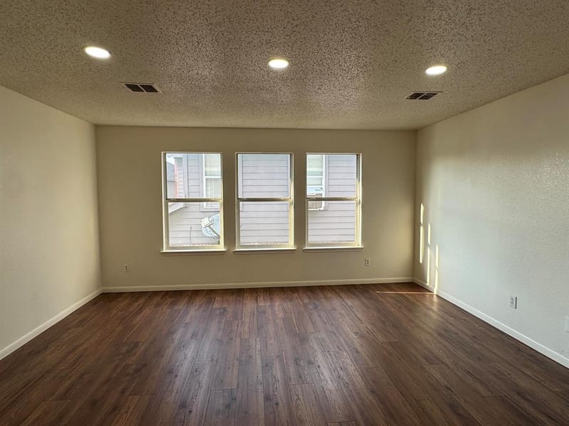 7305 Marsland Lane, Arlington TX 76001 - Photo 34