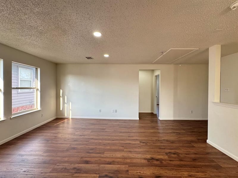 7305 Marsland Lane, Arlington TX 76001 - Photo 31