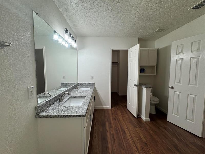 7305 Marsland Lane, Arlington TX 76001 - Photo 25