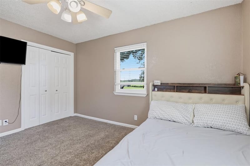 2609 Oaks Drive, Granbury TX 76049 - Photo 32