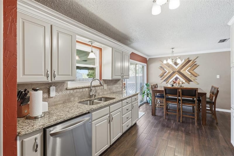 2609 Oaks Drive, Granbury TX 76049 - Photo 14