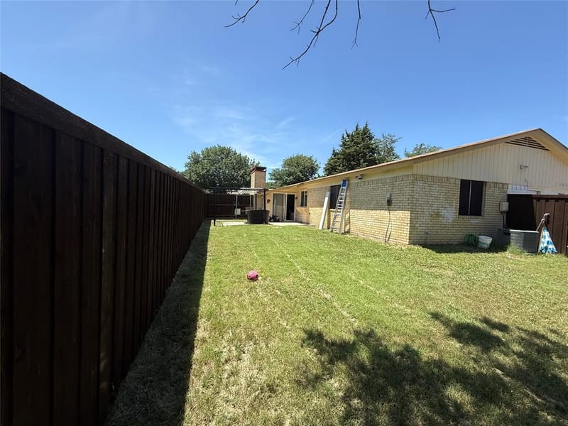 2809 Royalty Drive, Garland TX 75044 - Photo 23