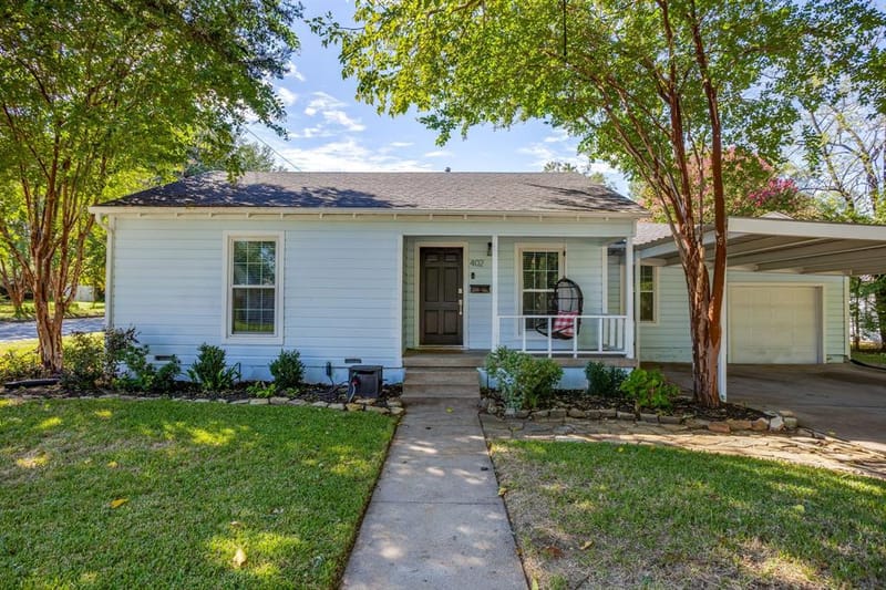 402 Elliott Street, Arlington TX 76013