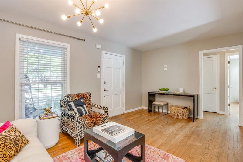 402 Elliott Street, Arlington TX 76013 - Photo 9
