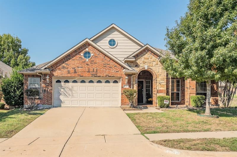 10525 Melrose Lane, Fort Worth TX 76244