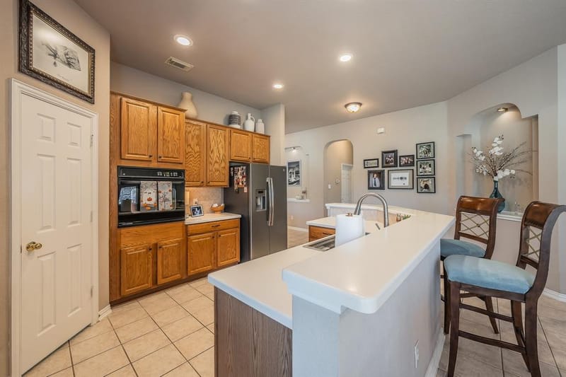 10525 Melrose Lane, Fort Worth TX 76244 - Photo 9