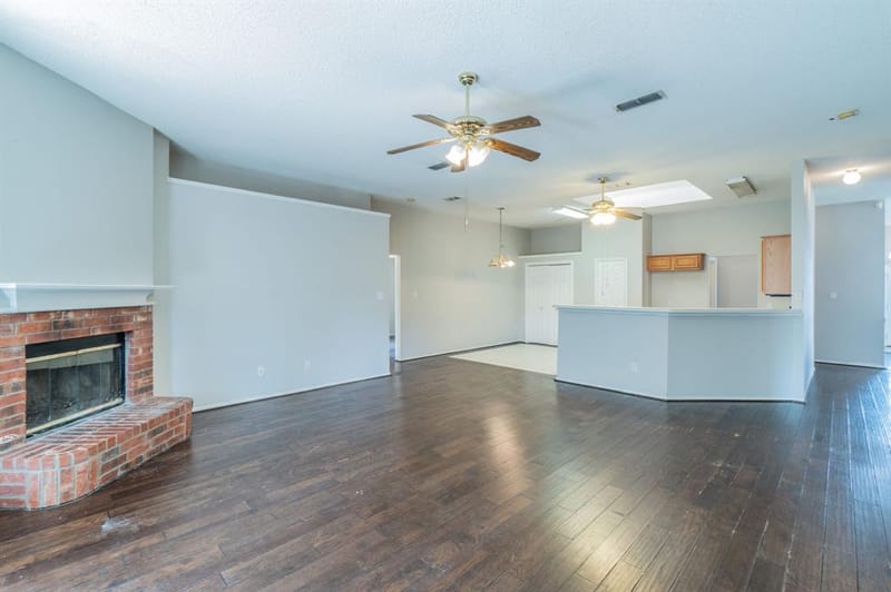 3913 Orlando Springs Drive, Fort Worth TX 76123 - Photo 10