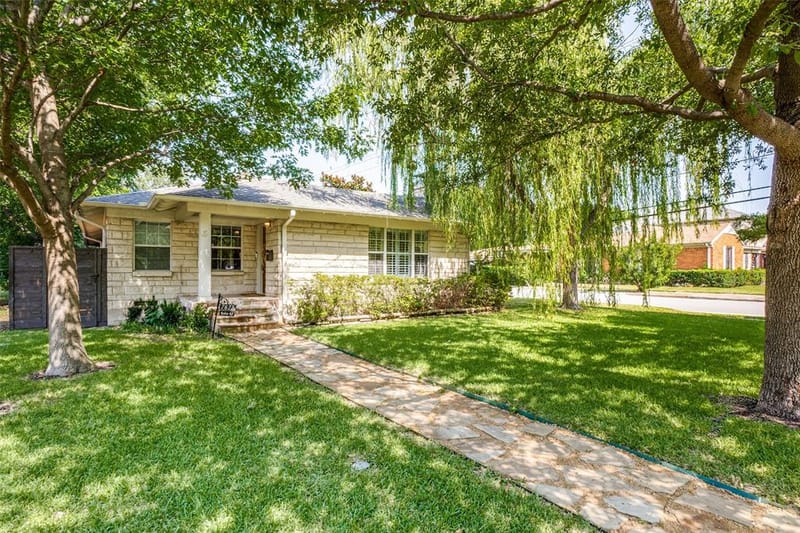7627 Robin Road, Dallas TX 75209