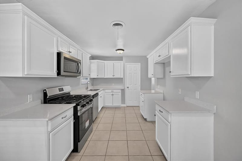 3921 Dana Drive, Haltom City TX 76117 - Photo 3