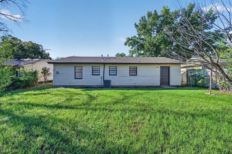 3921 Dana Drive, Haltom City TX 76117 - Photo 19