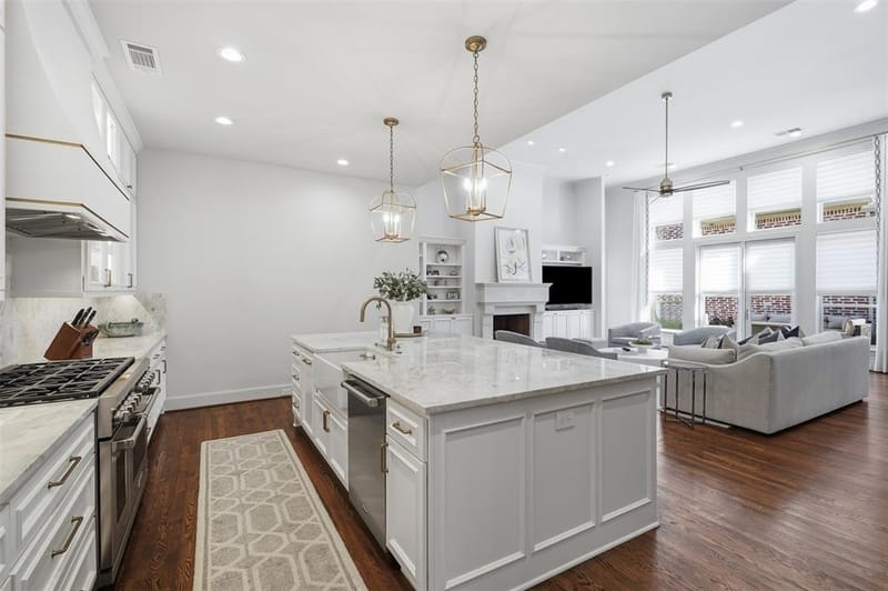 4105 Walnut Meadow Lane, Dallas TX 75229 - Photo 14