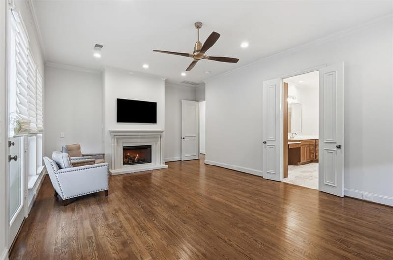 4105 Walnut Meadow Lane, Dallas TX 75229 - Photo 19