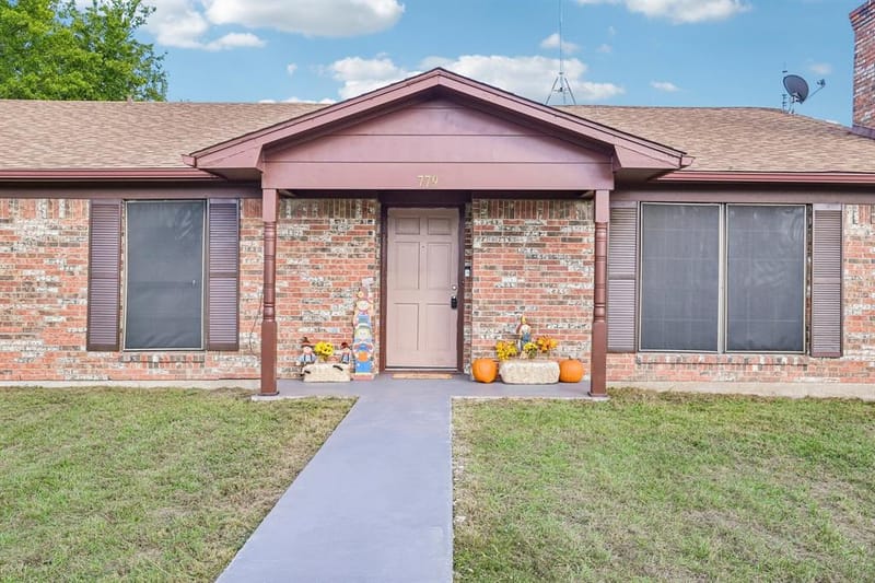 779 County Road 4123, Greenville TX 75401 - Photo 2