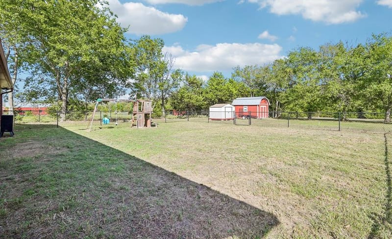 779 County Road 4123, Greenville TX 75401 - Photo 29