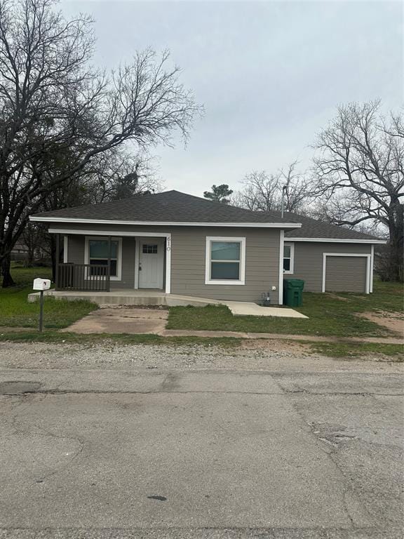 610 N Mason Street, Bowie TX 76230