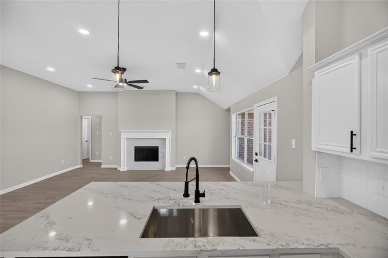 2221 Bridle Path Drive, Lancaster TX 75146 - Photo 13