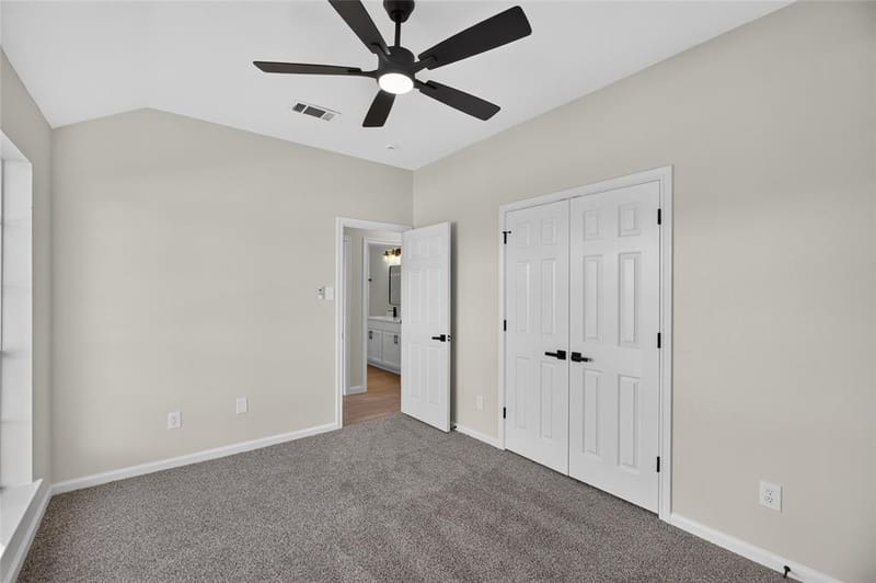 2221 Bridle Path Drive, Lancaster TX 75146 - Photo 18