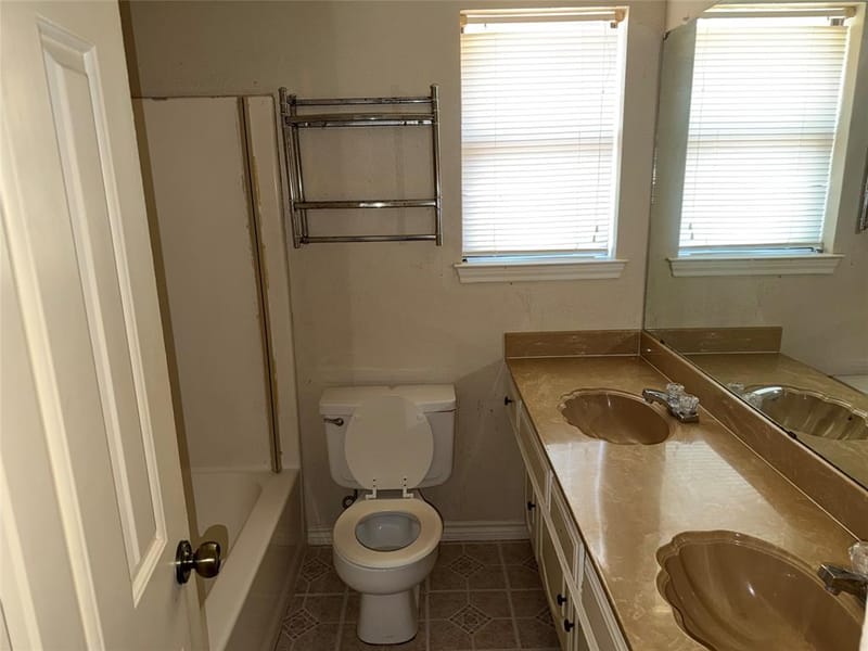 1129 Evergreen Circle, DeSoto TX 75115 - Photo 9