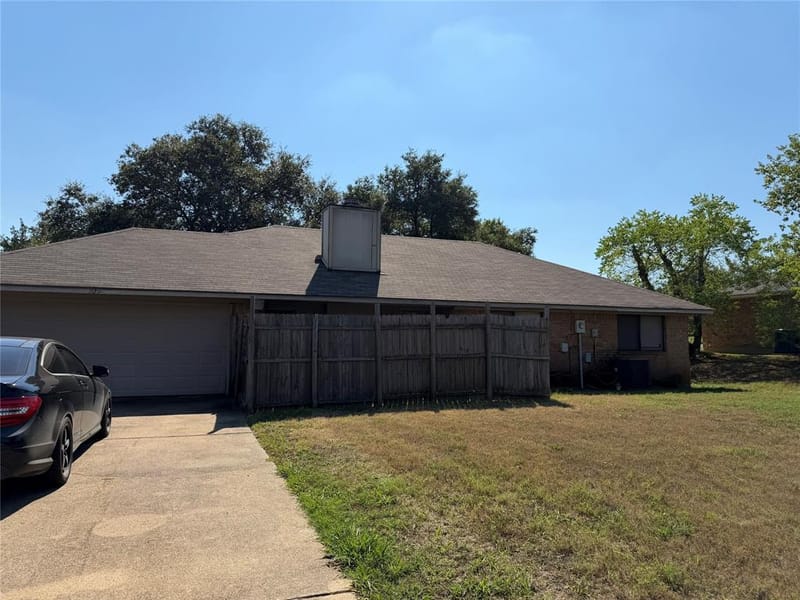 1129 Evergreen Circle, DeSoto TX 75115 - Photo 11