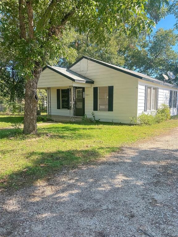 304 N Neches Street, Whitney TX 76692 - Photo 2