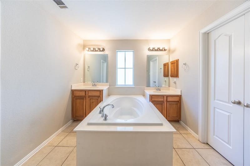 1815 Bridgeport Drive, Providence Village TX 76227 - Photo 27